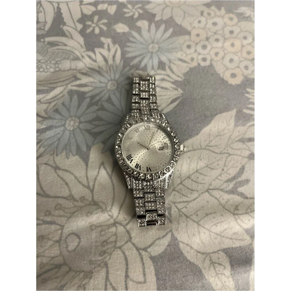 Moissanite unisex this